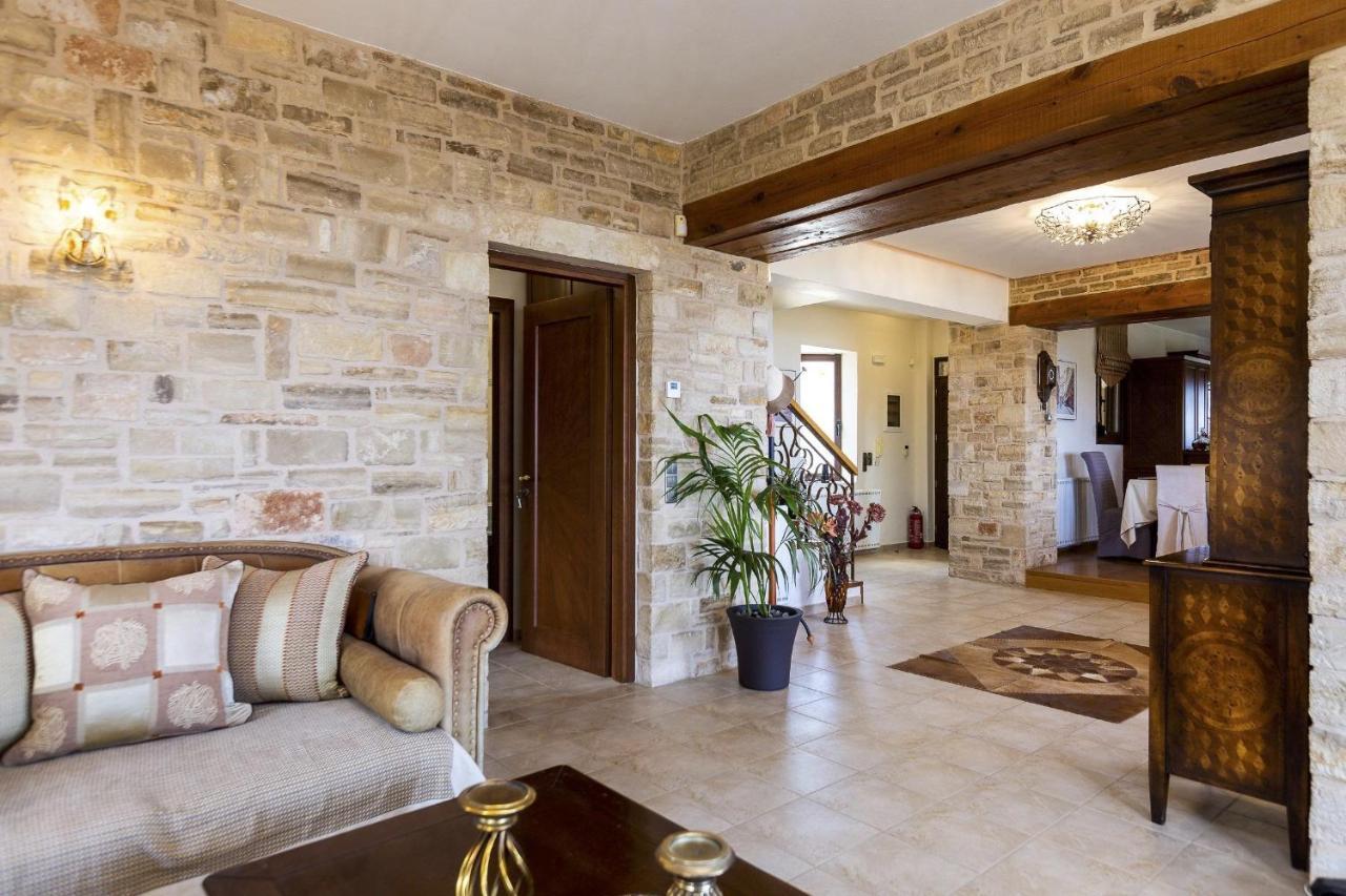 Villa Natura - With Private Heated Pool Tria Monastiria 외부 사진