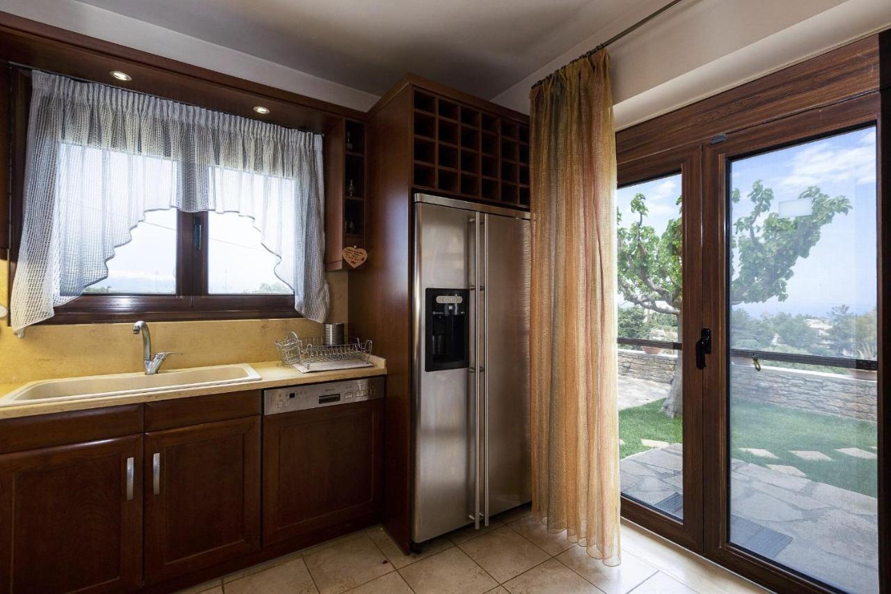 Villa Natura - With Private Heated Pool Tria Monastiria 외부 사진