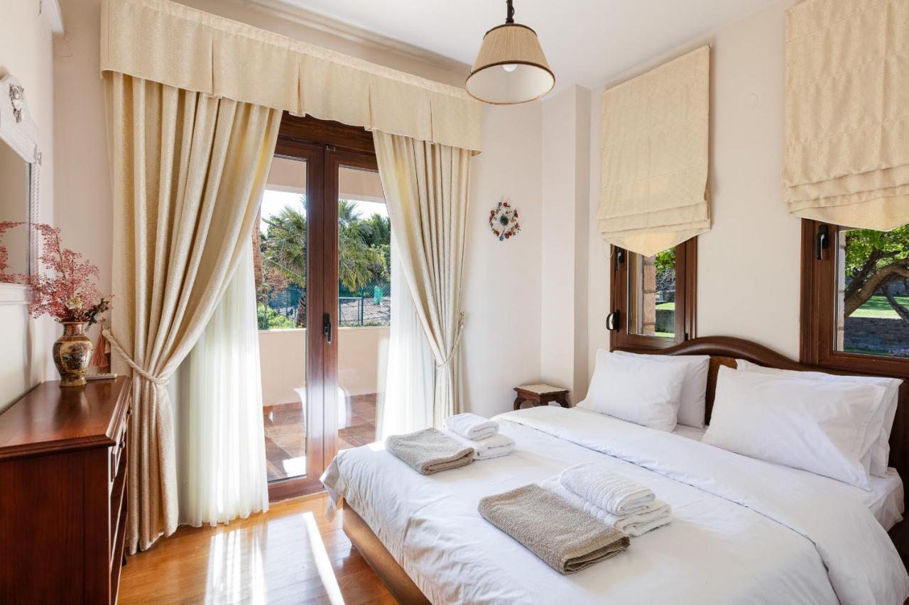 Villa Natura - With Private Heated Pool Tria Monastiria 외부 사진