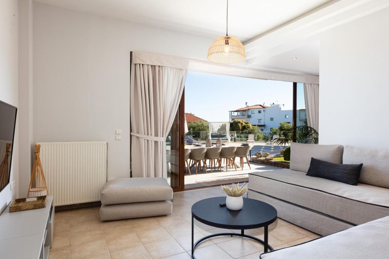 Villa Natura - With Private Heated Pool Tria Monastiria 외부 사진